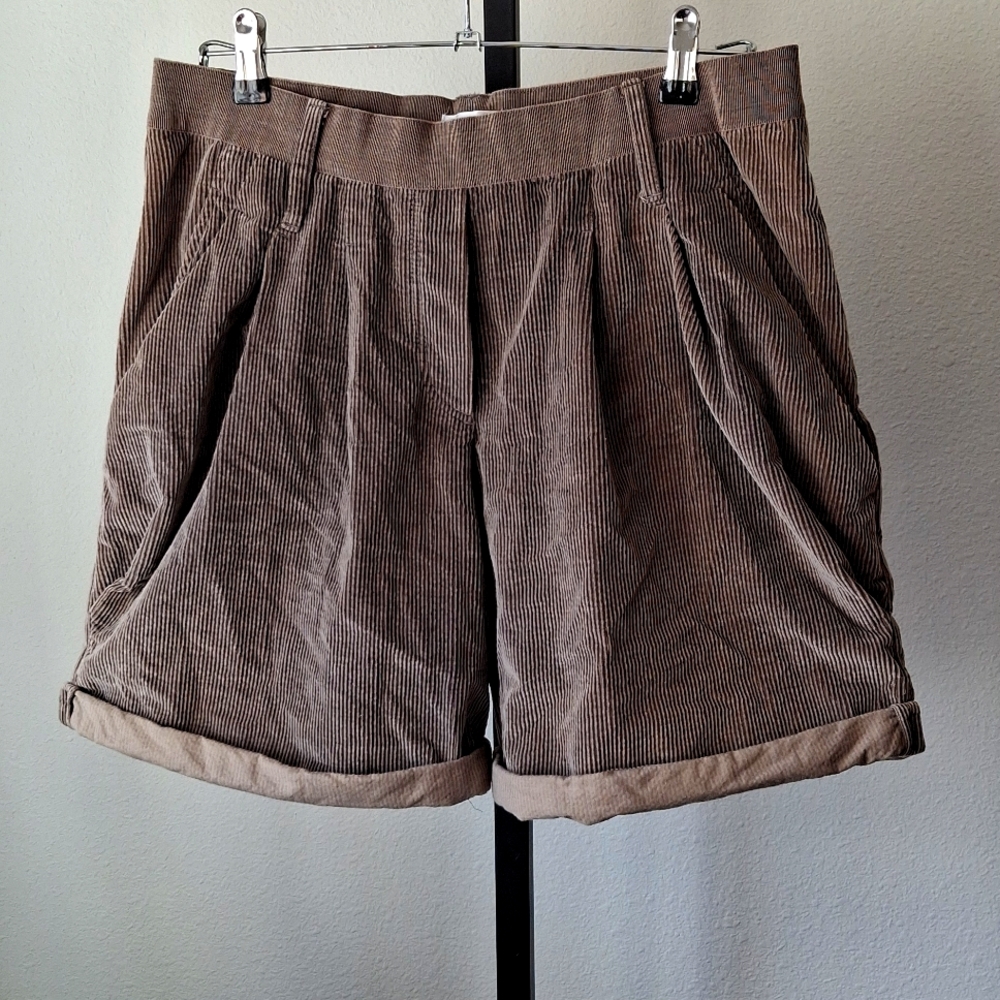 Gunex Women's rolled up corduroy shorts size 6 Made in Italy